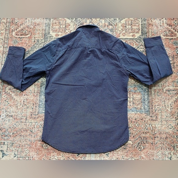 MICHAEL Brandon Navy Button Down/Size M - Picture 5 of 6
